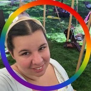 Meet your Posher, Helena